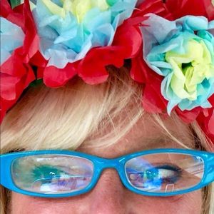 Meet your Posher, Linda